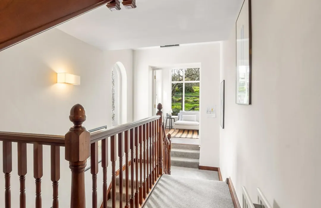 Eldon'S Bed & Breakfast-1